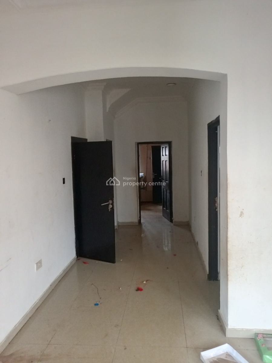 Portable 2 Bedroom Luxury Apartment Distress, Ologolo, Lekki, Lagos, Flat / Apartment for Sale