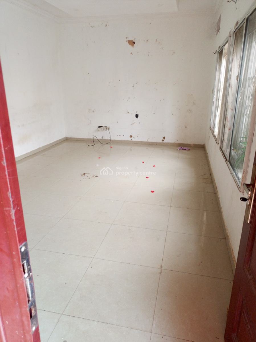 Portable 2 Bedroom Luxury Apartment Distress, Ologolo, Lekki, Lagos, Flat / Apartment for Sale