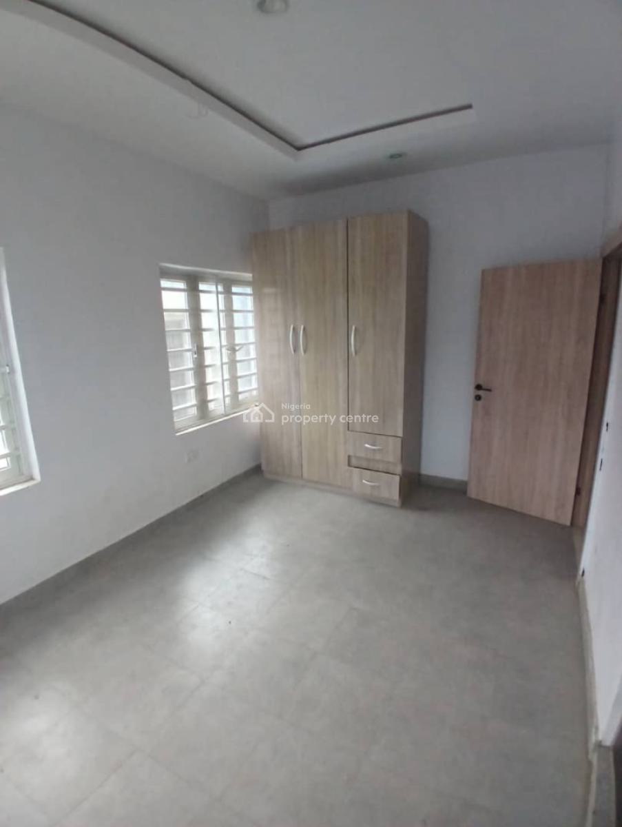 Luxury Brand New 3 Bedroom Apartment, Located in Abraham Adesanya ,interlocked,clean Water, Ajah, Lagos, Flat / Apartment for Rent