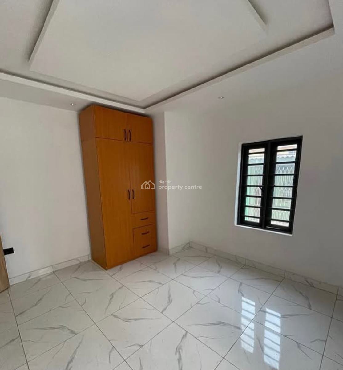 Brand New Specious  3-bedroom Apartment Main, Surulere, Surulere, Lagos, Flat / Apartment for Sale