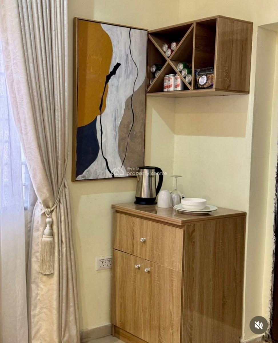 Nicely Furnished Studio Apartment, Ikate, Lekki, Lagos, Flat / Apartment Short Let