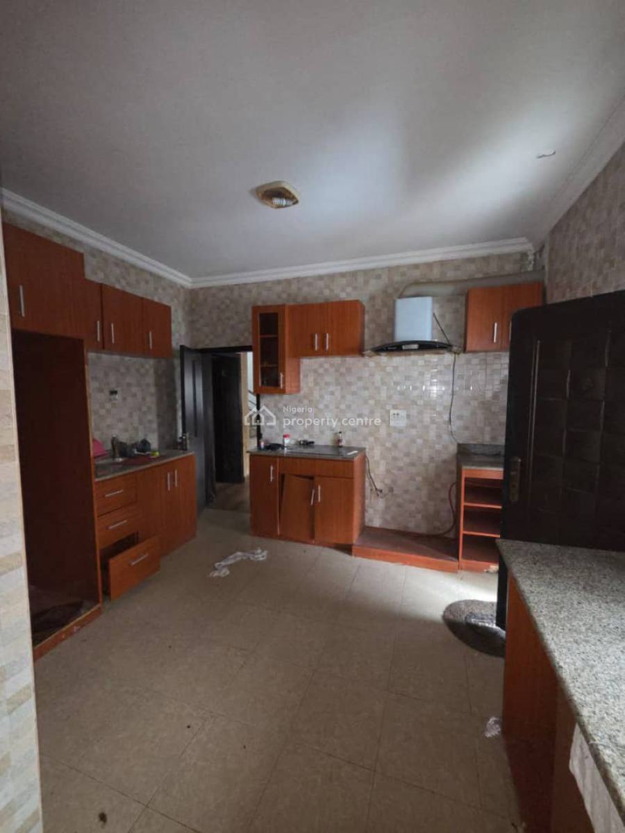 Very Spacious and Neat Shared Apartment, Ilaje Mobile Road, Ajah, Lagos, Self Contain (single Rooms) for Rent