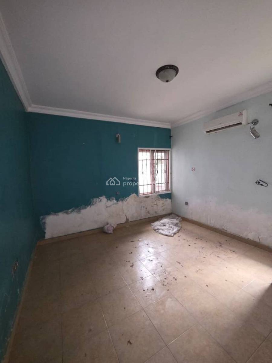 Very Spacious and Neat Shared Apartment, Ilaje Mobile Road, Ajah, Lagos, Self Contain (single Rooms) for Rent
