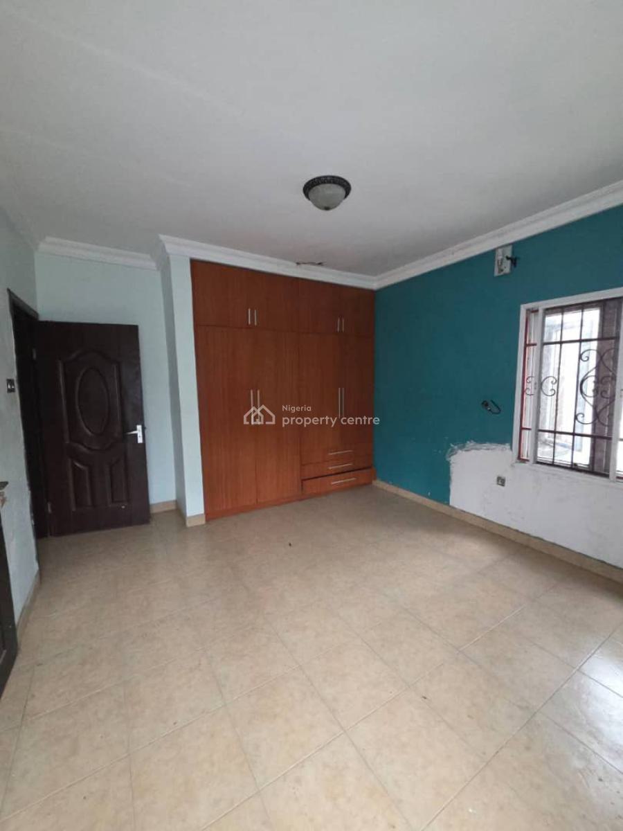Very Spacious and Neat Shared Apartment, Ilaje Mobile Road, Ajah, Lagos, Self Contain (single Rooms) for Rent