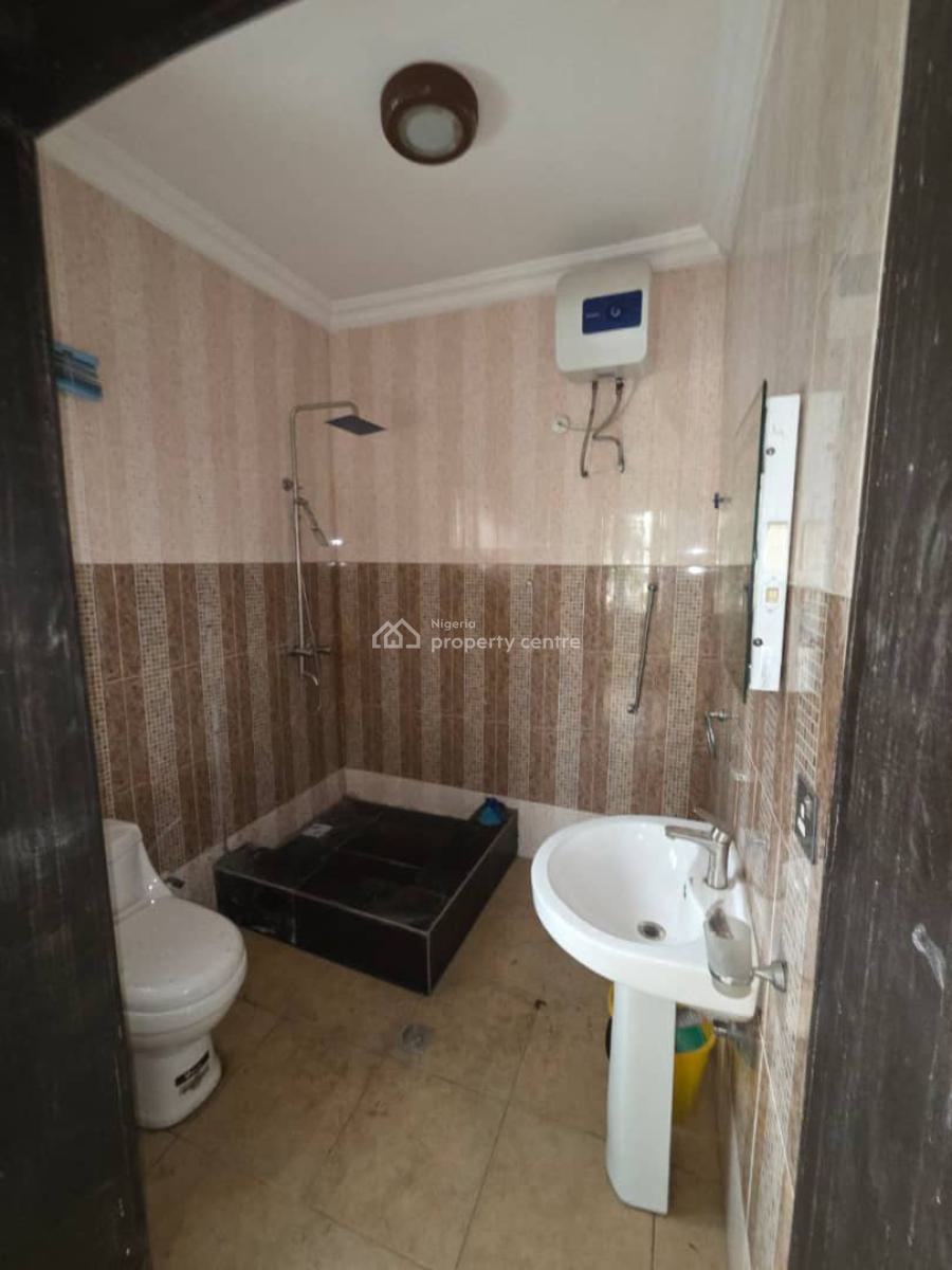 Very Spacious and Neat Shared Apartment, Ilaje Mobile Road, Ajah, Lagos, Self Contain (single Rooms) for Rent