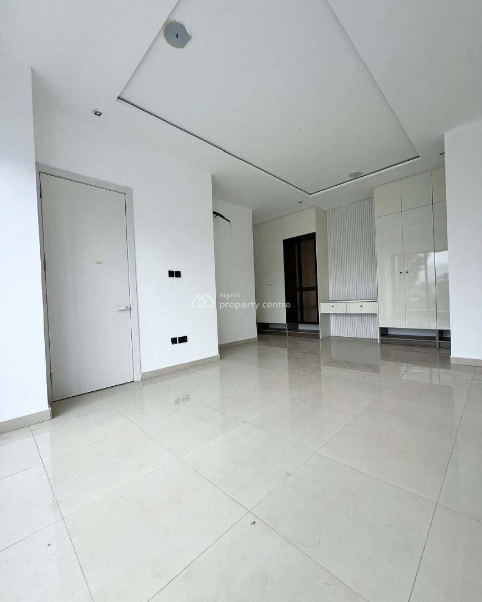 Luxury 3-bedroom Apartment with Bq, Lekki Phase 1, Lekki, Lagos, Flat / Apartment for Rent