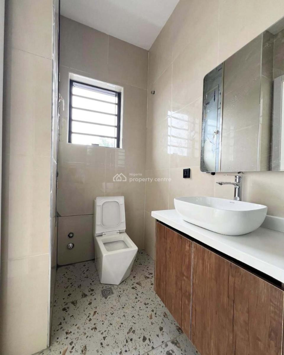 Luxury 3-bedroom Apartment with Bq, Lekki Phase 1, Lekki, Lagos, Flat / Apartment for Rent
