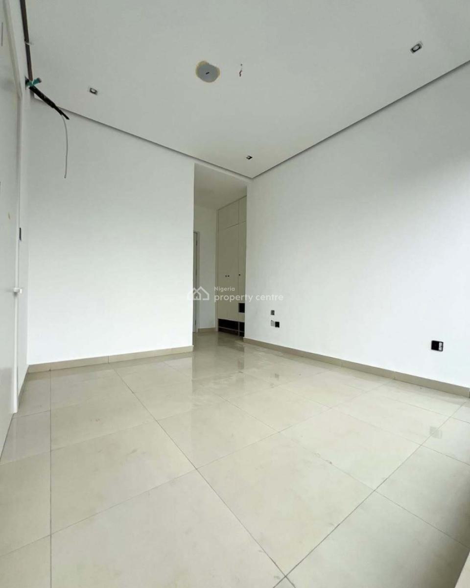 Luxury 3-bedroom Apartment with Bq, Lekki Phase 1, Lekki, Lagos, Flat / Apartment for Rent