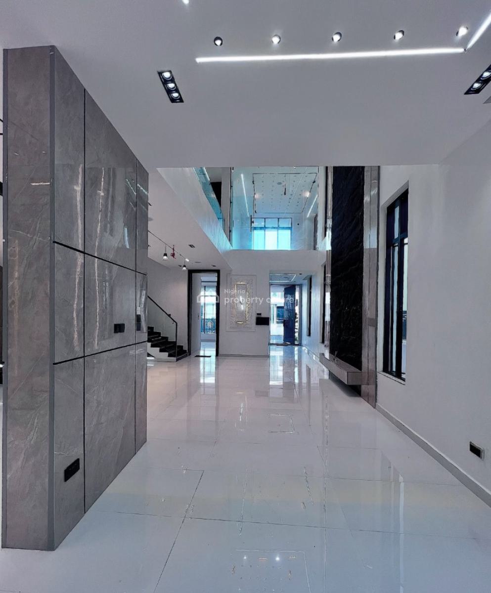 Contemporary 5 Bedroom Fully Detached with Swimming Pool & Cinema,etc, Secure Estate at Chevron Lekki, Lekki, Lagos, Detached Duplex for Sale