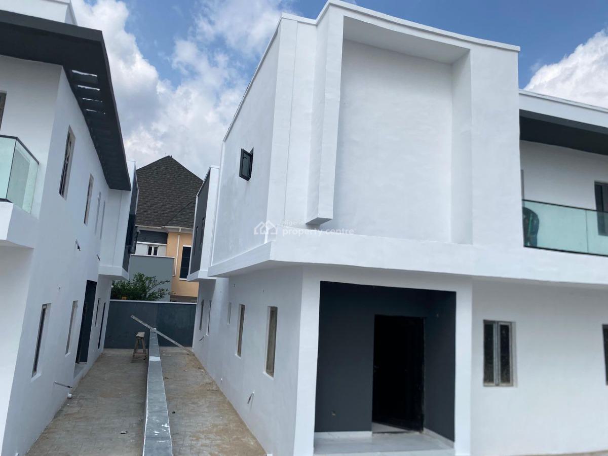 4 Bedrooms Fully Detached Duplex with a Room Bq, Aerodrome Gra, Samonda, Ibadan, Oyo, Detached Duplex for Sale
