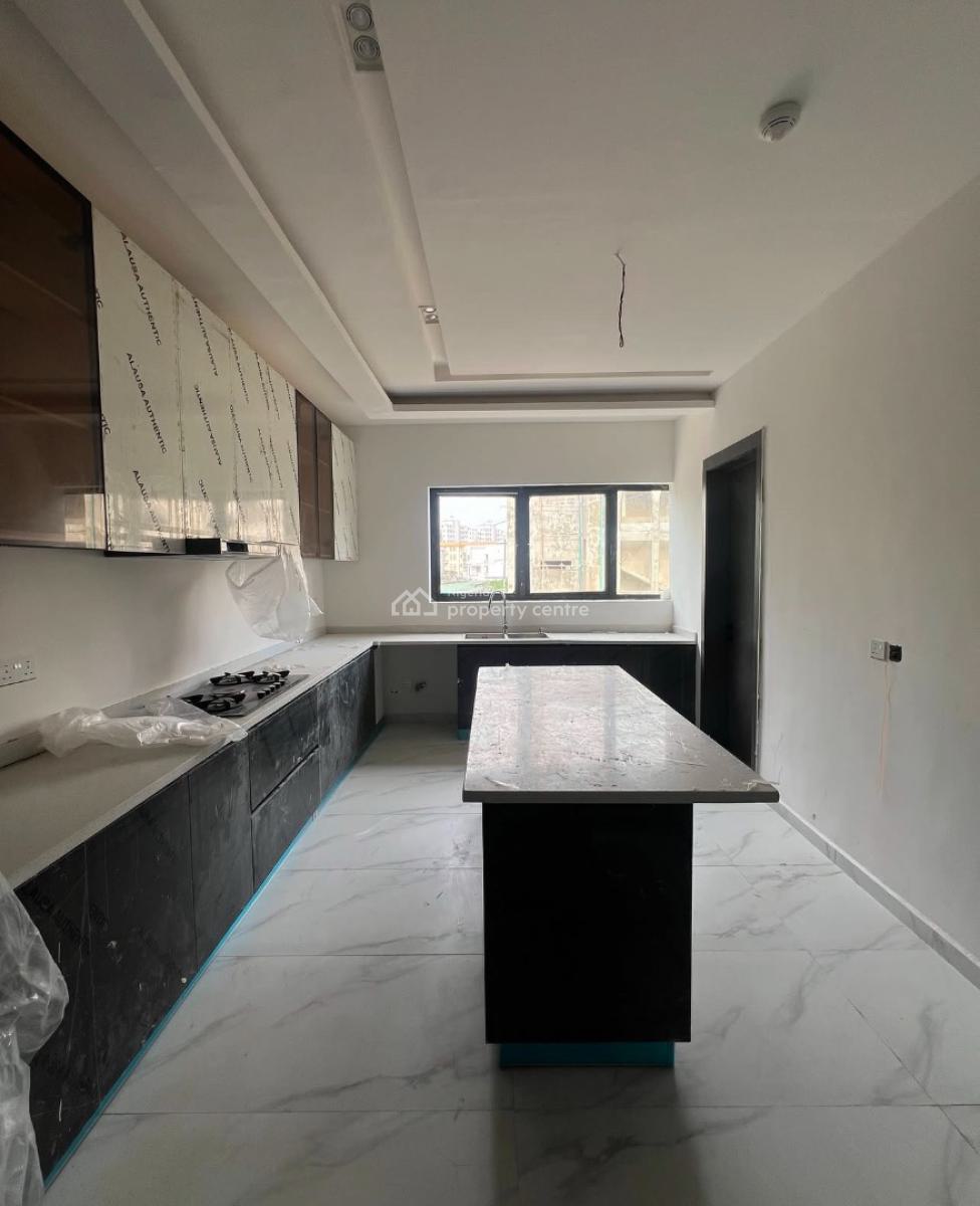 5 Bedroom Semi-detached House, Ikoyi, Lagos, Semi-detached Duplex for Sale