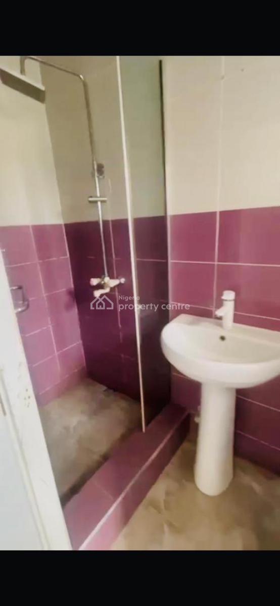 Spacious 3 Bedroom Detached Bungalow Very Close to The Estate Gate, Thomas Estate, Ajah, Lagos, Detached Bungalow for Sale