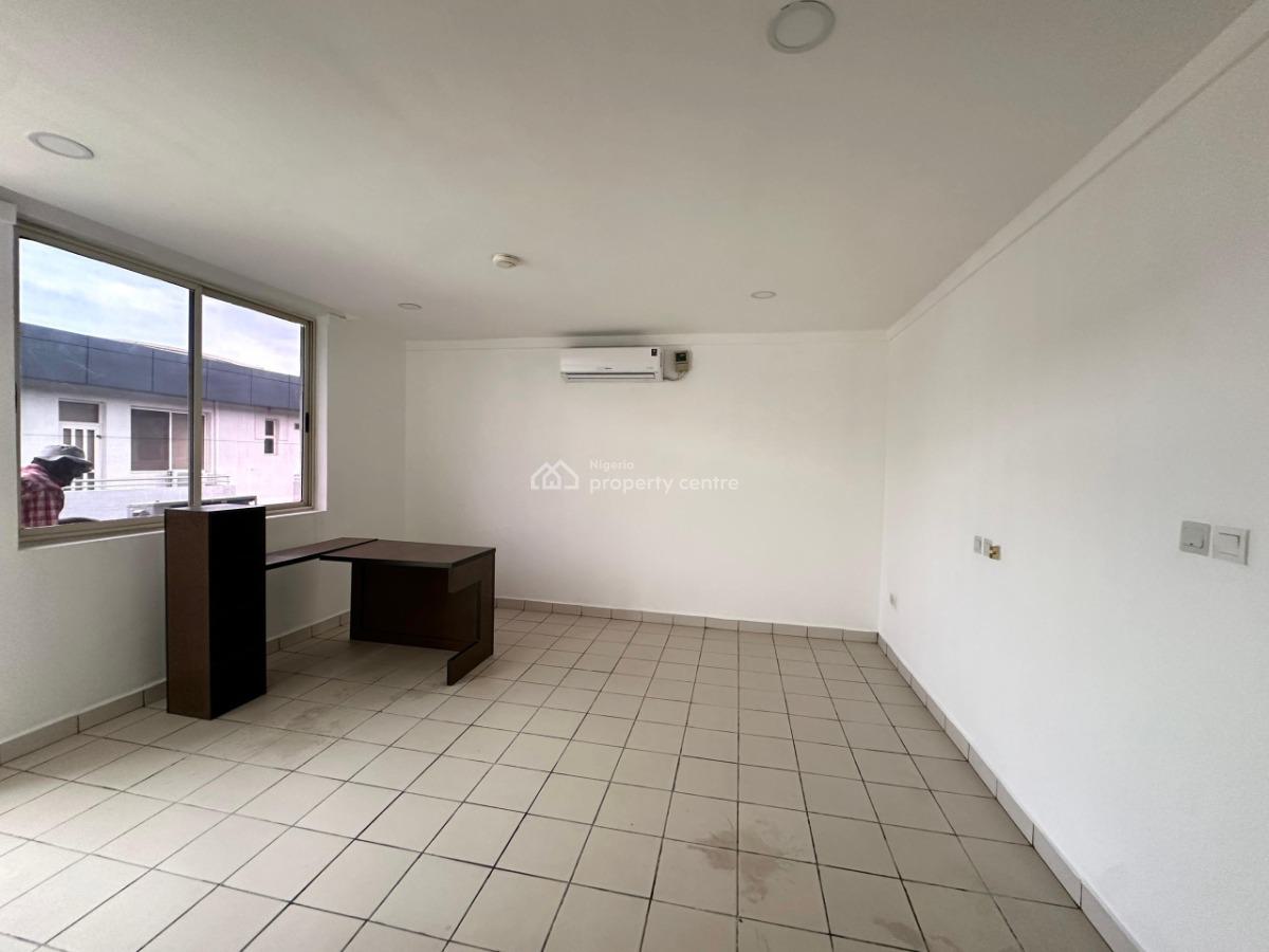 4 Bedroom Terrace Duplex + Bq & Swimming Pool, Banana Island, Ikoyi, Lagos, Terraced Duplex for Rent