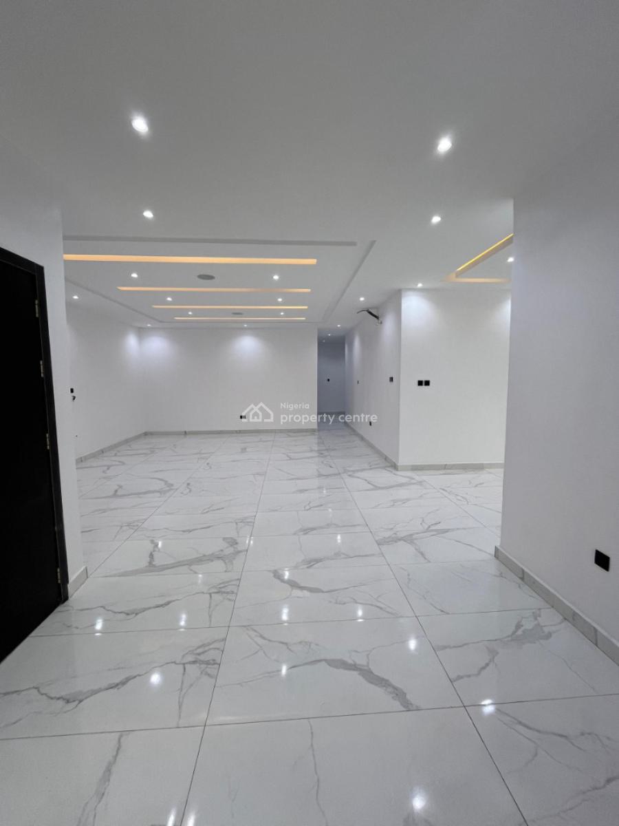 Luxurious Apartment with 24/7 Security & More, Lekki Phase 1, Lekki, Lagos, Flat / Apartment for Sale