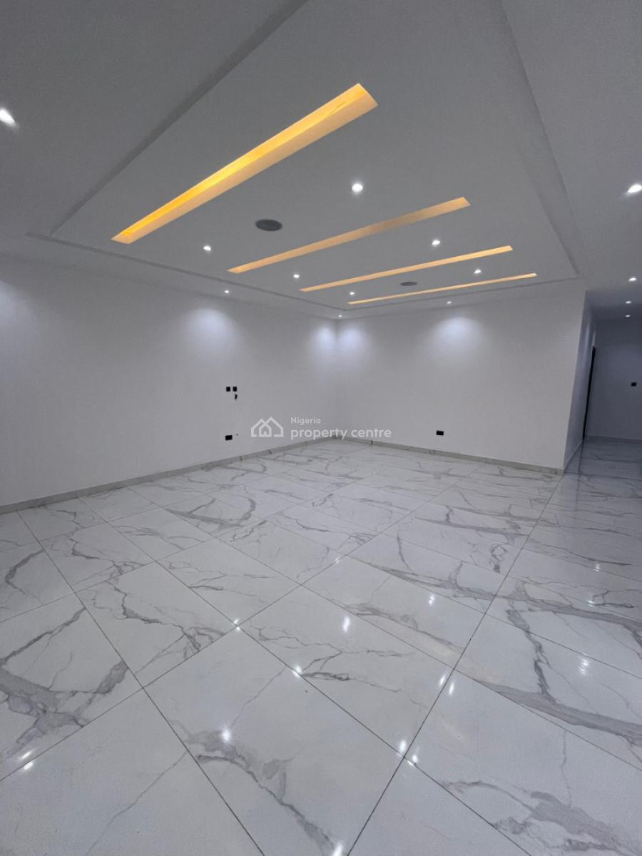 Luxurious Apartment with 24/7 Security & More, Lekki Phase 1, Lekki, Lagos, Flat / Apartment for Sale