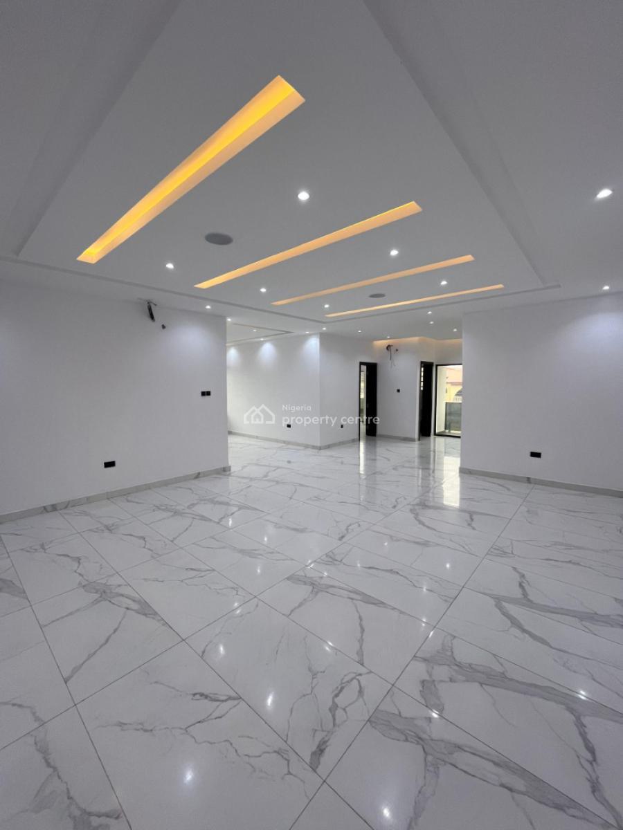 Luxurious Apartment with 24/7 Security & More, Lekki Phase 1, Lekki, Lagos, Flat / Apartment for Sale