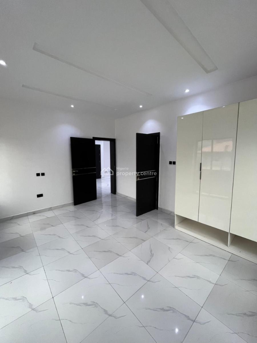 Luxurious Apartment with 24/7 Security & More, Lekki Phase 1, Lekki, Lagos, Flat / Apartment for Sale