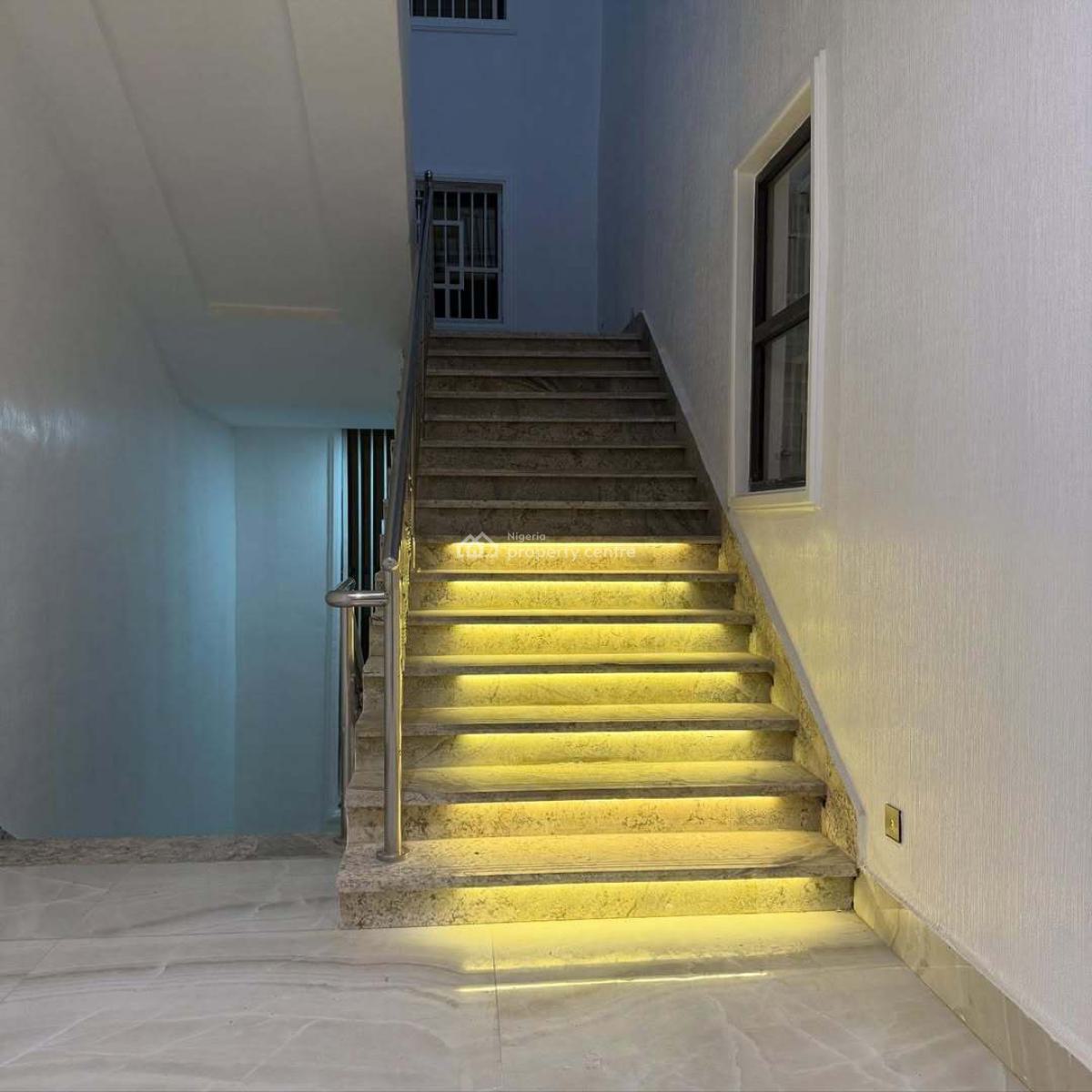9-bedroom Exquisite Mansion with Penthouse, Elevator, Gym & Pool, Ministers Hill, Maitama District, Abuja, Detached Duplex for Sale
