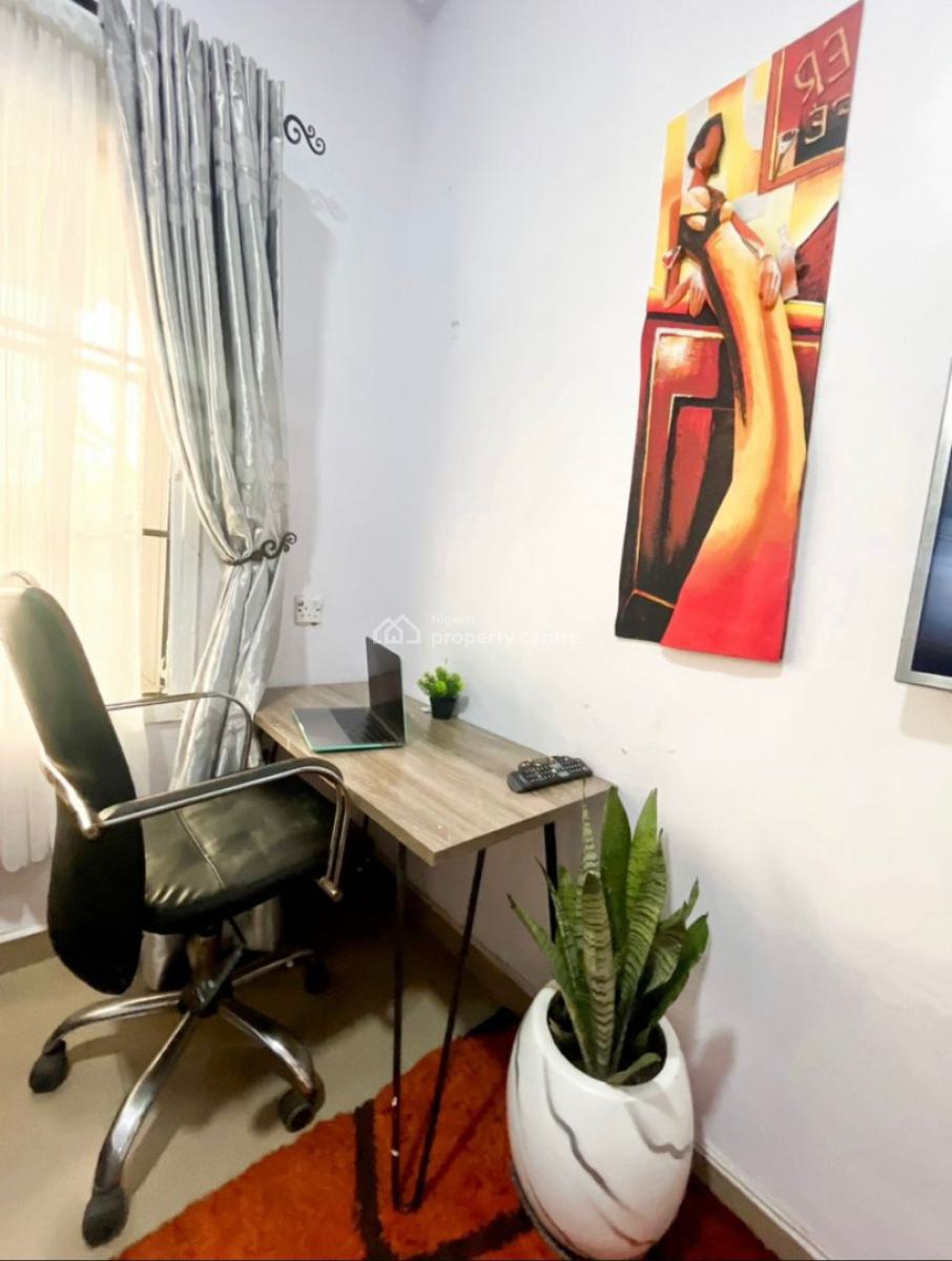 Nicely Furnished Studio Apartment, Ajah, Lagos, Flat / Apartment Short Let