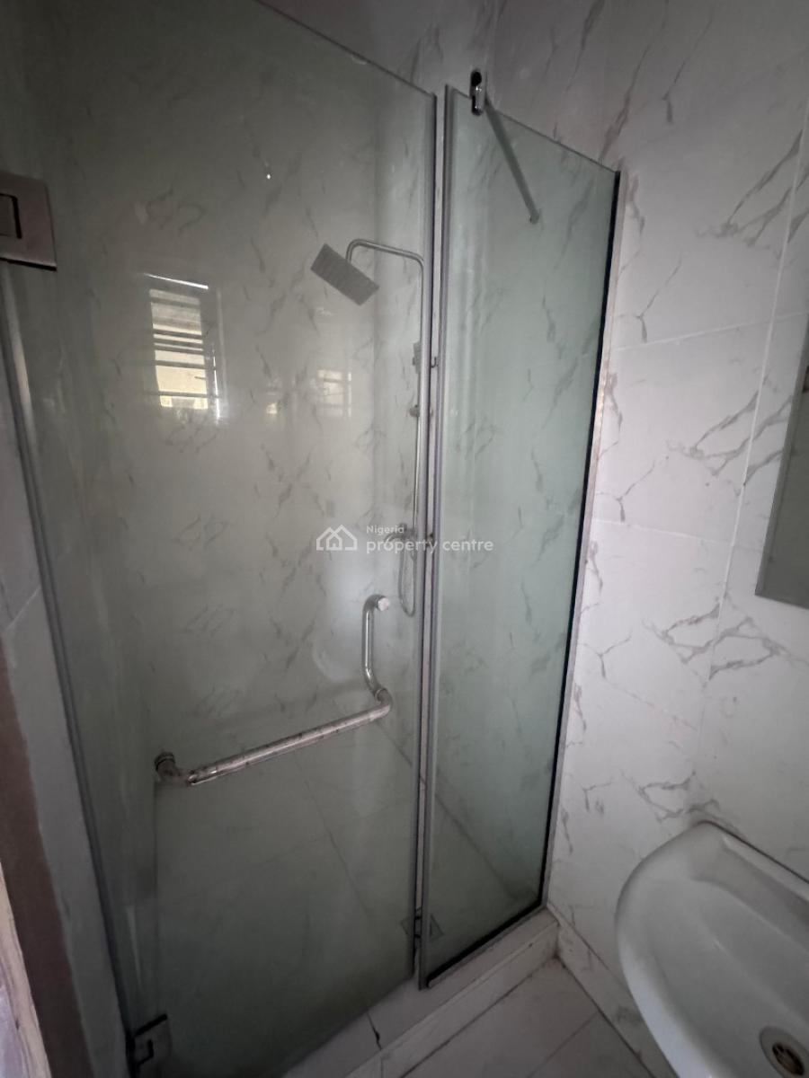 Well Spacious and Affordable 4 Bedroom Duplex, Chevron, Lekki Expressway, Lekki, Lagos, House for Sale