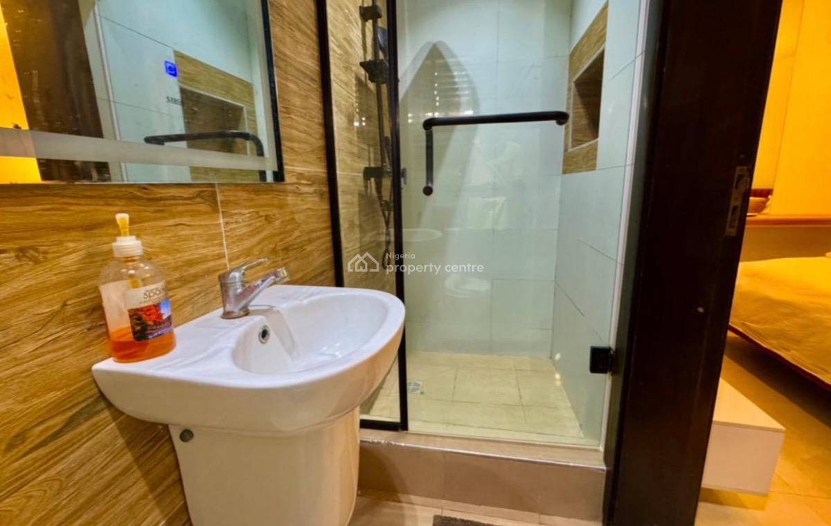 Exquisite 2 Bedroom Apartment, Freedom Way Road, Lekki Phase 1, Lekki Phase 1, Lekki, Lagos, Flat / Apartment Short Let