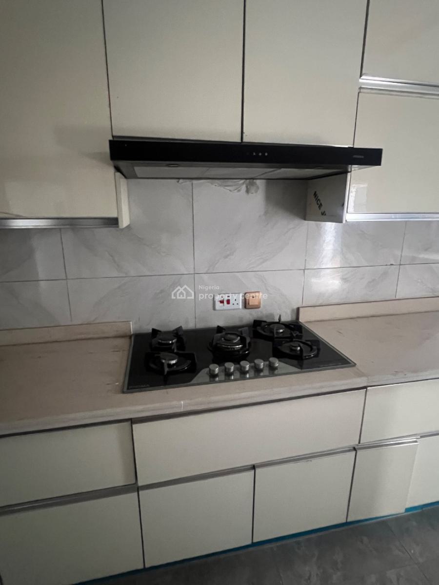 Modern 5 Bedrooms Fully Detached House with En-suite Bedrooms + Bq, Gra Phase 2, Magodo, Lagos, Detached Duplex for Sale