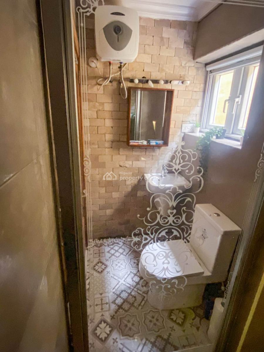 Nicely Furnished 1 Bedroom Apartment, Lekki Phase 1, Lekki, Lagos, Flat / Apartment Short Let