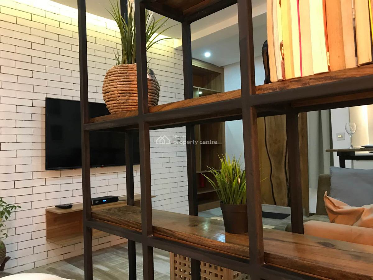 Nicely Furnished Studio Apartment, Lekki Phase 1, Lekki, Lagos, Flat / Apartment Short Let