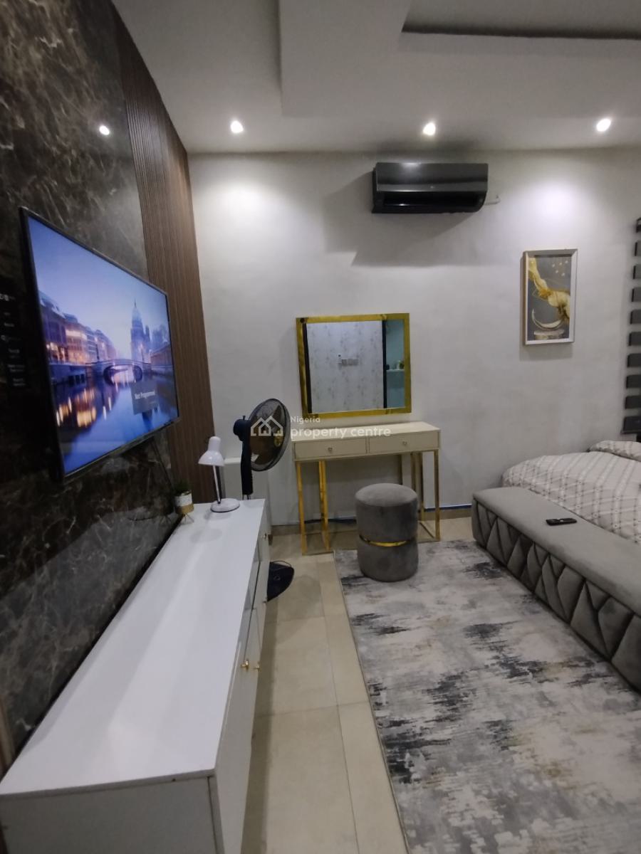 4 Bedroom Self Compound with Ps5, Off Isaac John Street, Ikeja Gra, Ikeja, Lagos, Flat / Apartment Short Let