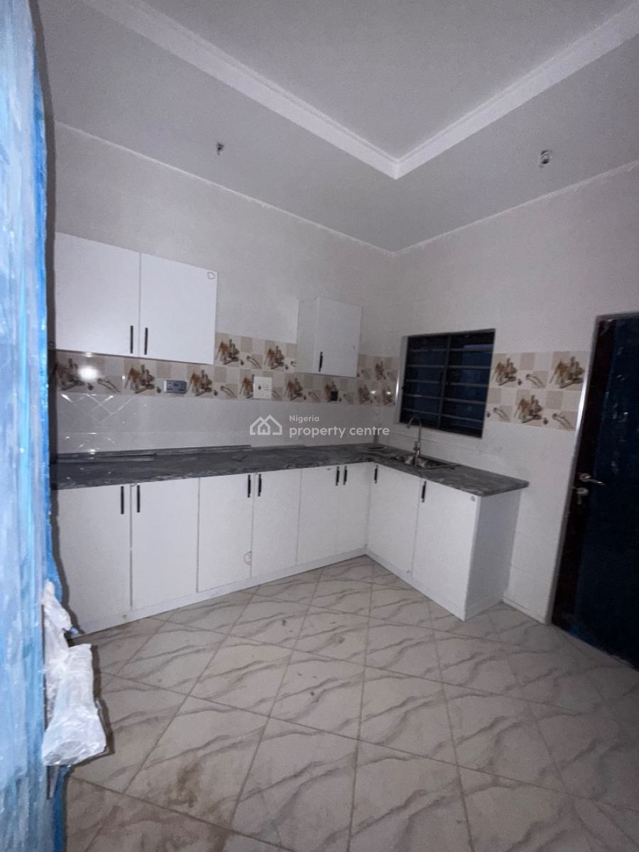 Brand New Tastefully Built Spacious 2 Bedroom with Excellent Facilitie, Dawaki News Engineering, Dawaki, Gwarinpa, Abuja, Flat / Apartment for Rent