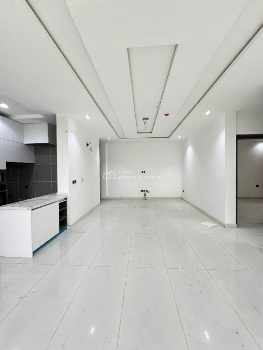 Spacious 2 Bedroom Apartment with Bq, Pool, Gym & Elevator, Lekki Phase 1, Lekki, Lagos, Flat / Apartment for Sale