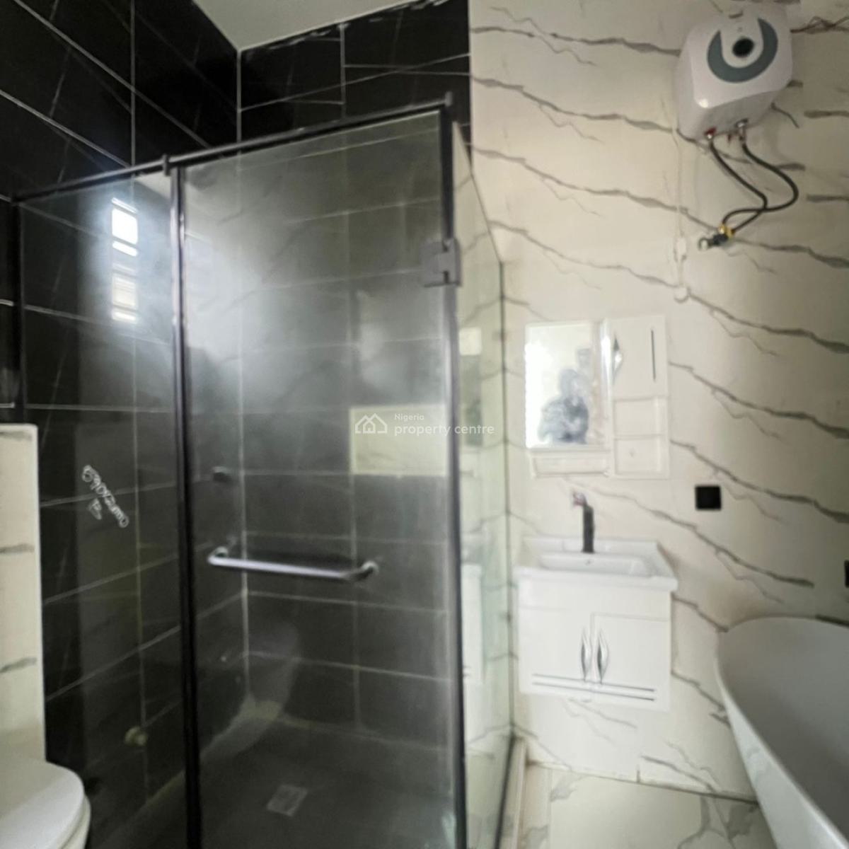 5bedrooms Detached Duplex with Bq Available, Ajah, Lekki, Lagos, Detached Duplex for Sale