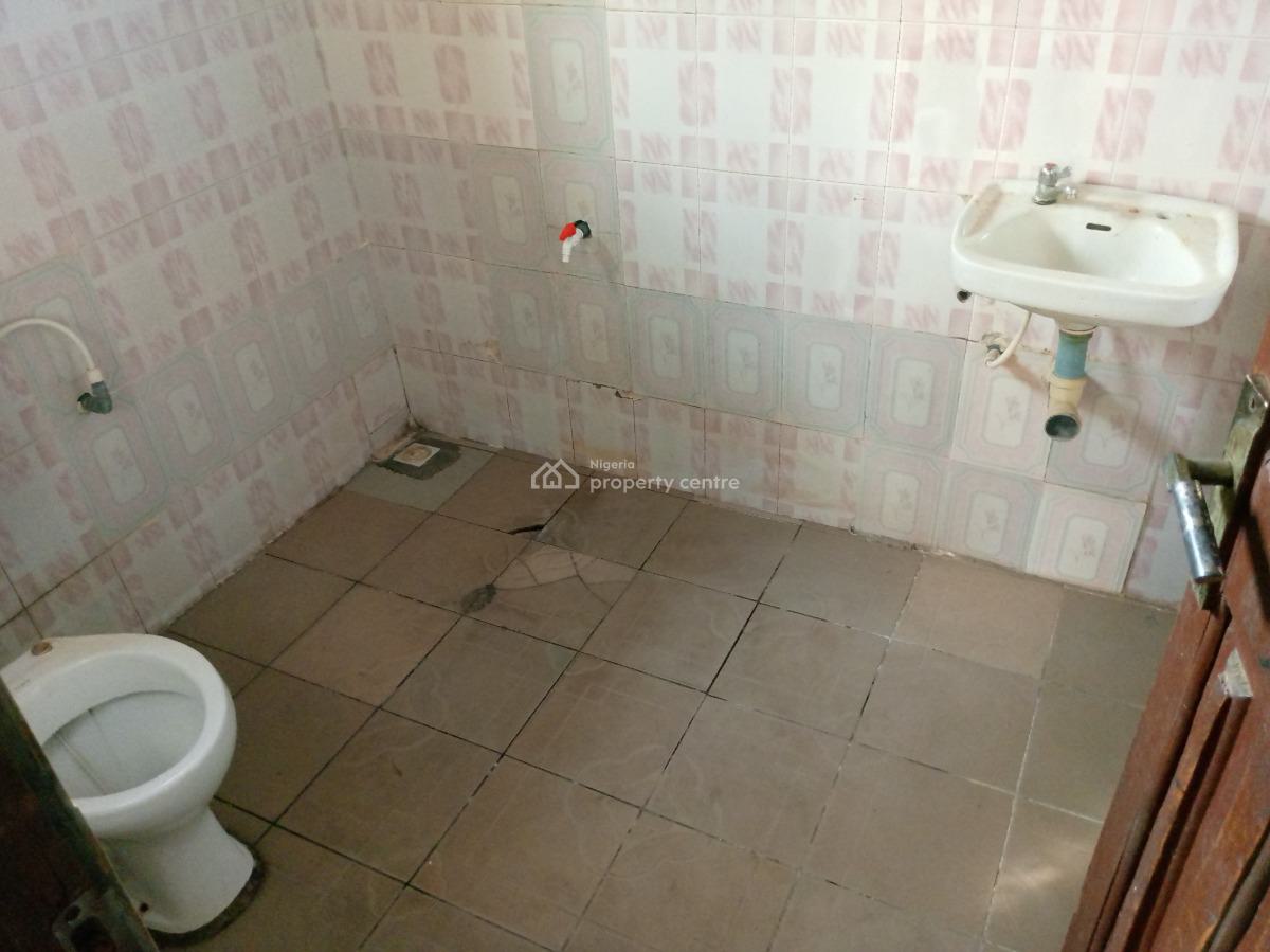 a Nice Two Bedroom Flat in an Excellent Location, Off The Alagbole-akute Road, Ojodu, Lagos, Flat / Apartment for Rent