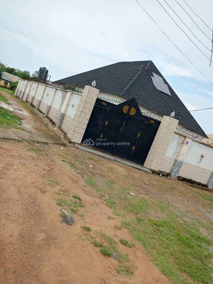 4 Bedroom Bungalow with All Modern Facility, Joy Estate,elewuro Akobo Ojurin, Ibadan, Oyo, Flat / Apartment for Sale