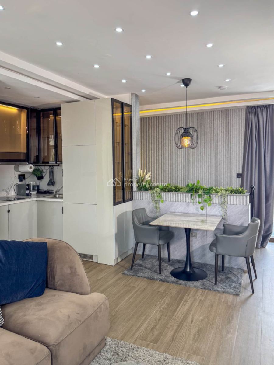 Nicely Furnished 1 Bedroom Apartment, Lekki Phase 1, Lekki, Lagos, Flat / Apartment Short Let