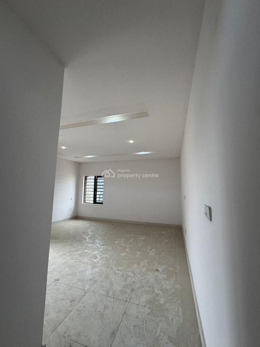 2 Bedroom Apartment, Lekki Phase 1, Lekki, Lagos, Flat / Apartment for Sale