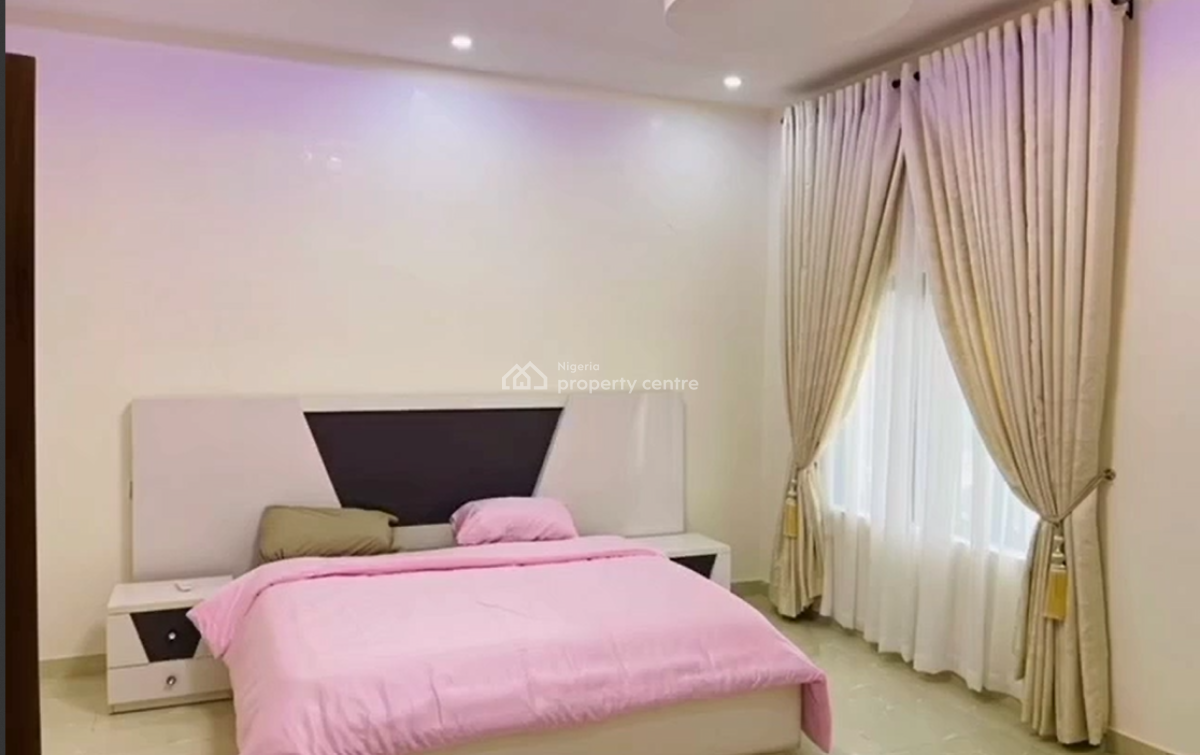 Nicely Furnished 4 Bedroom Apartment, Ikate, Lekki, Lagos, Flat / Apartment Short Let