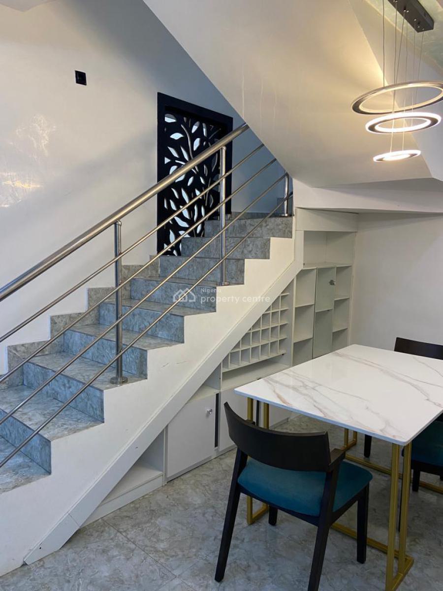 Nicely Furnished 4 Bedroom Apartment, Ikate, Lekki, Lagos, Flat / Apartment Short Let