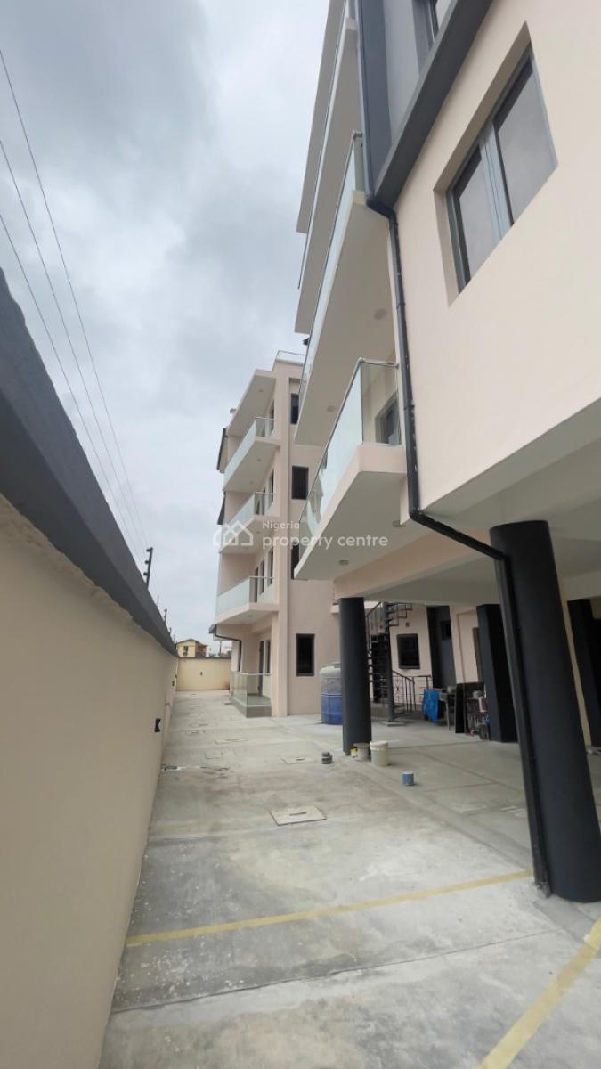2 Bedroom Apartment, Lekki, Lekki Phase 1, Lekki, Lagos, Flat / Apartment for Rent