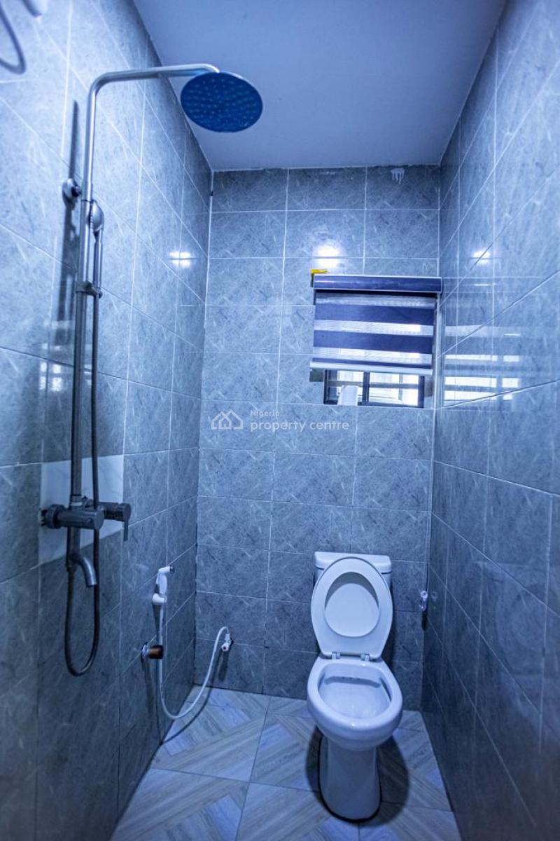 Nicely Furnished 2 Bedroom Apartment, Gbagada, Lagos, Flat / Apartment Short Let