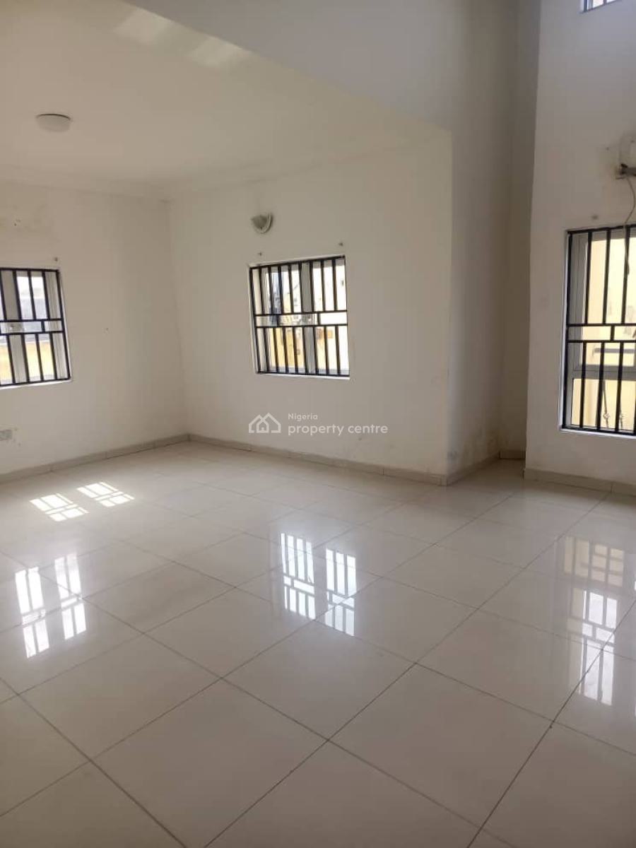Spacious 4bedroom, Lekki Phase 1, Lekki, Lagos, Detached Duplex for Rent