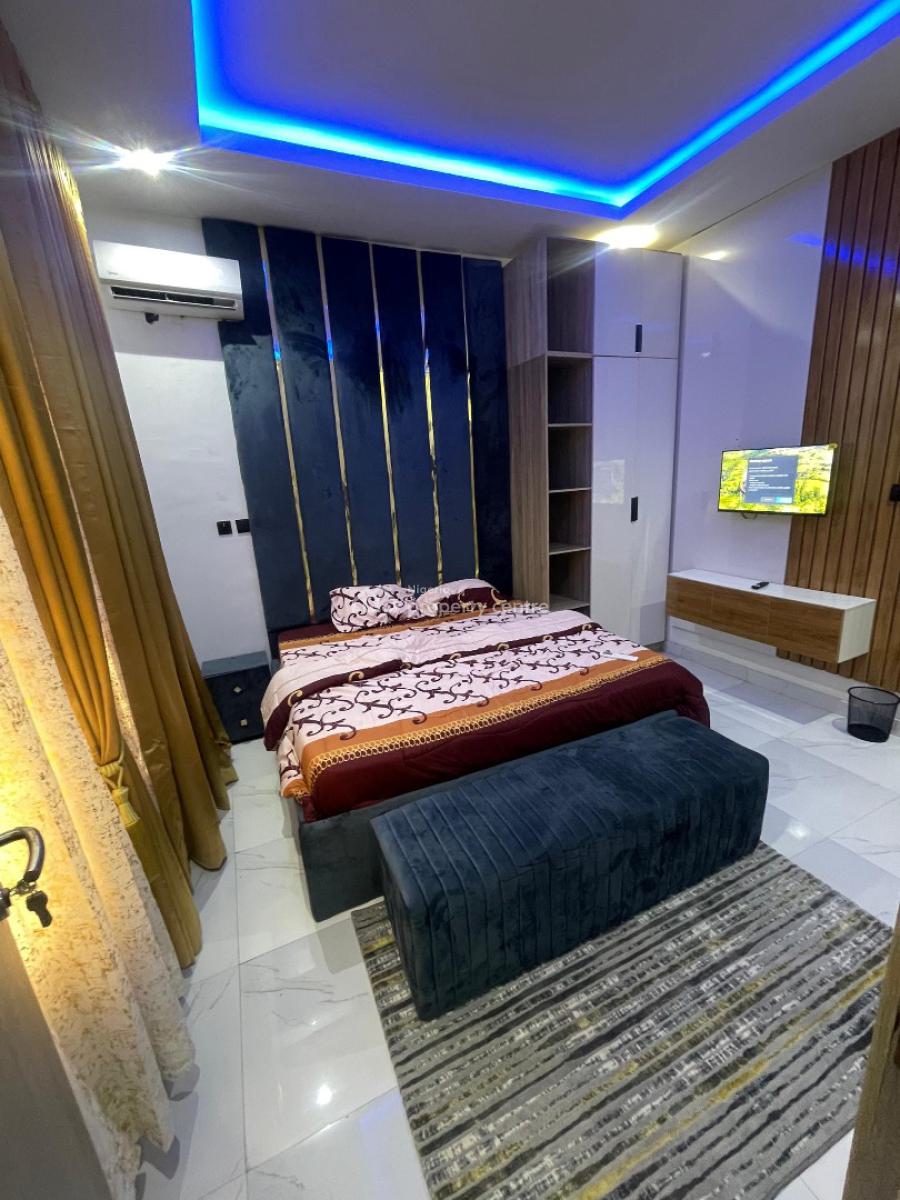 Luxury 4bedroom, Chevron, Lekki, Lagos, Semi-detached Duplex for Rent