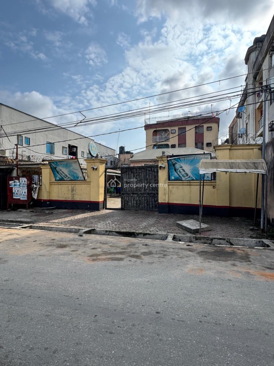 Buy and Renovate Storey Building in a Well Planned Location, Masha, Masha, Surulere, Lagos, Detached Duplex for Sale