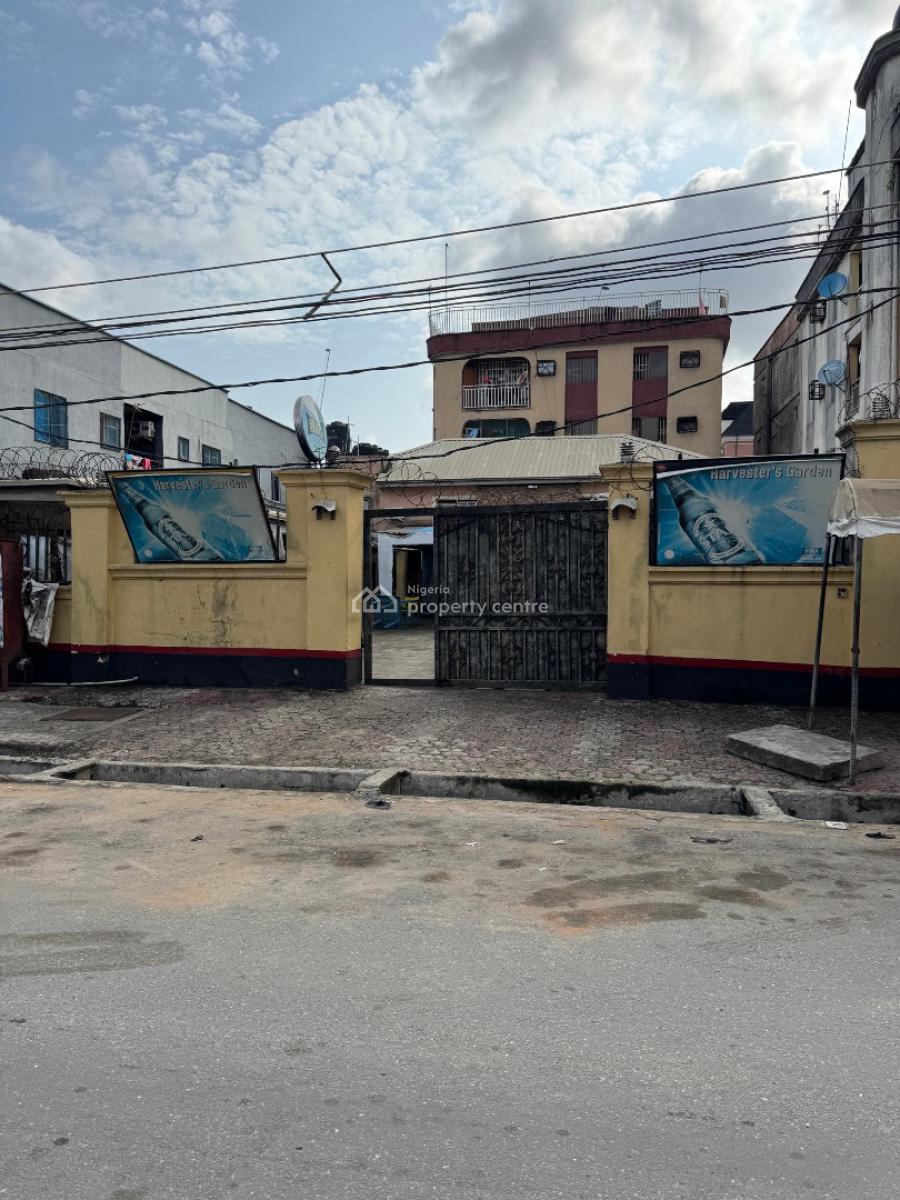 Buy and Renovate Storey Building in a Well Planned Location, Masha, Masha, Surulere, Lagos, Detached Duplex for Sale