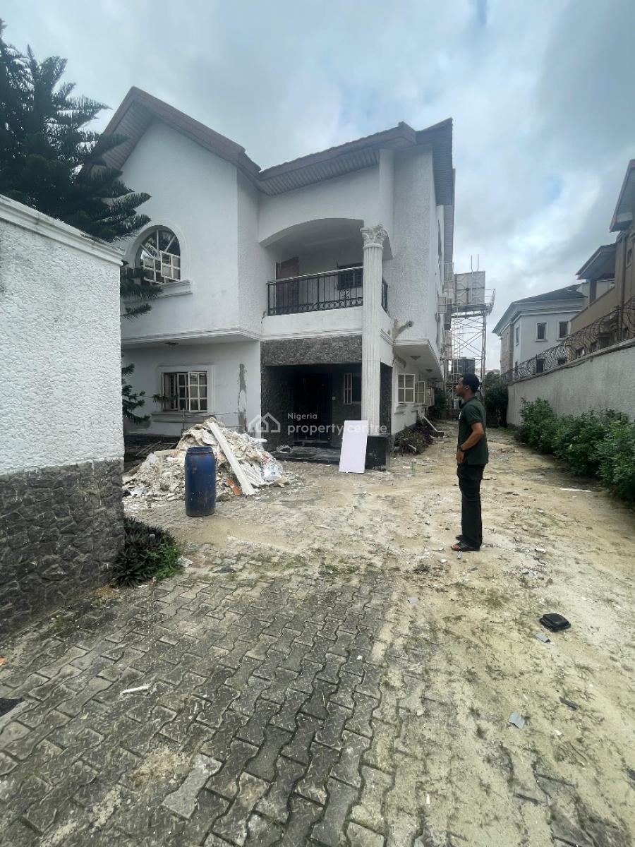 Spacious 6bedroom, Ikoyi, Lagos, Detached Duplex for Sale