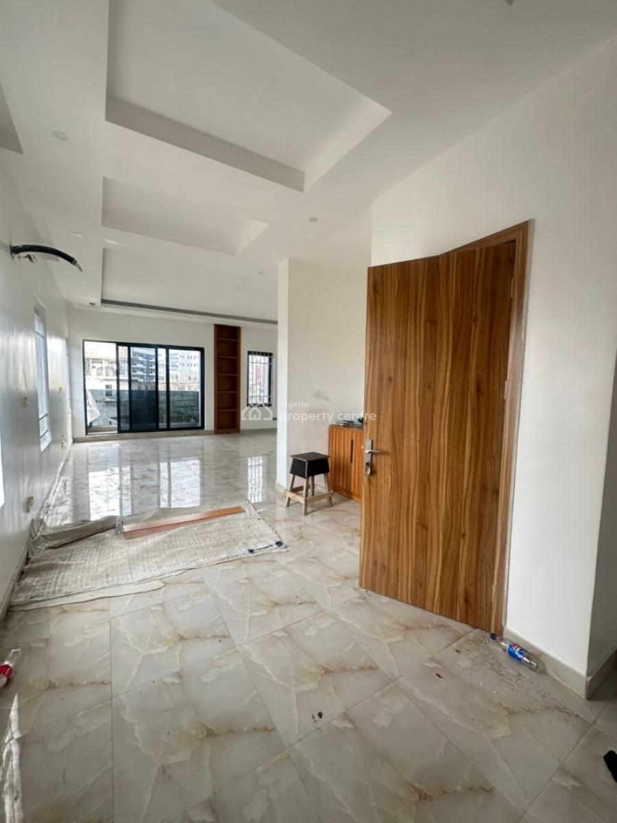 Affordable 5 Bedroom Fully Detached with Bq, Suits for Investment, Freedom Way Lekki Phase One, Lekki Phase 1, Lekki, Lagos, Detached Duplex for Sale
