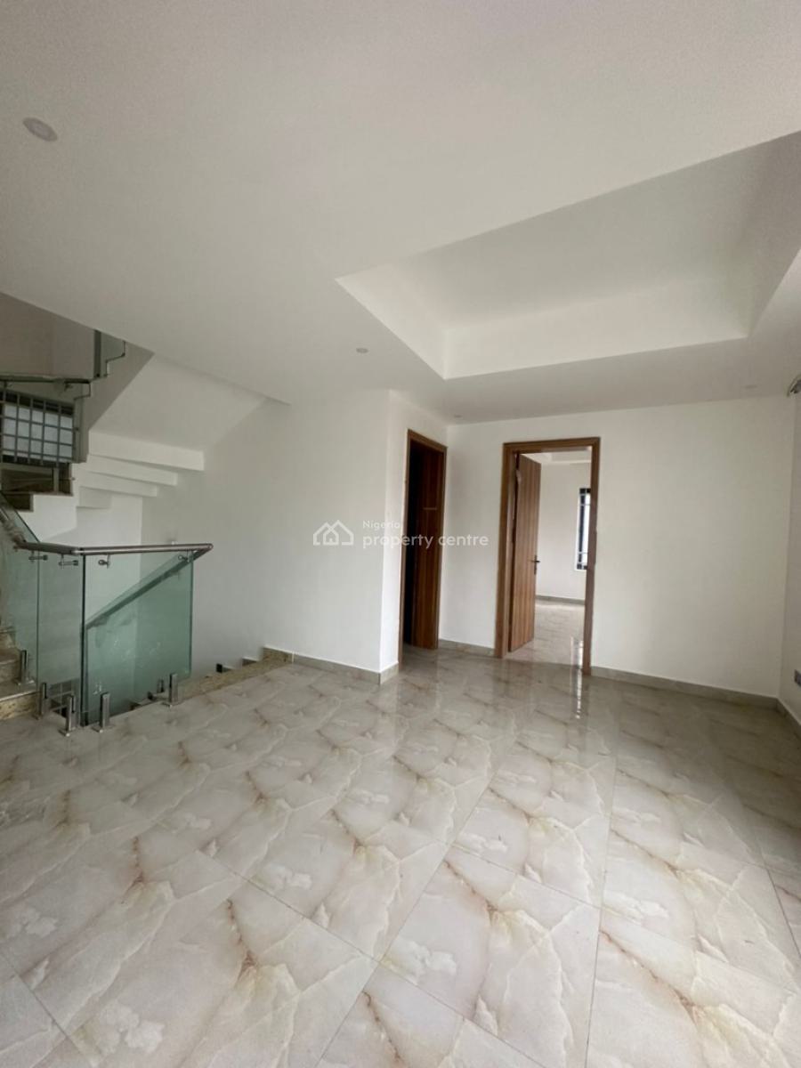 Affordable 5 Bedroom Fully Detached with Bq, Suits for Investment, Freedom Way Lekki Phase One, Lekki Phase 1, Lekki, Lagos, Detached Duplex for Sale