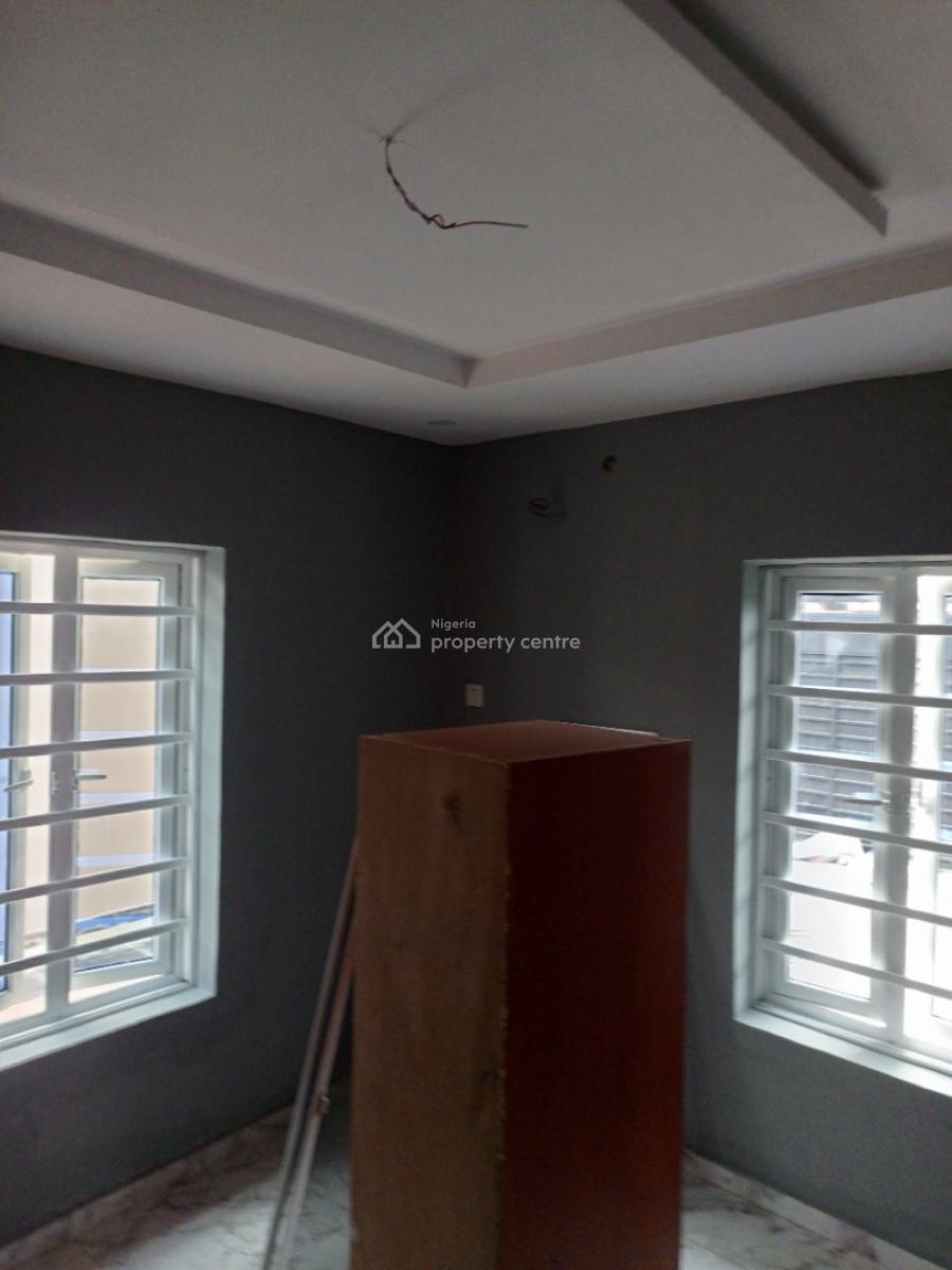 2 Bedroom Flat, with All Room En Suite, Off Ifeanyi Ubah Crescent, Omole Estate Phase 2, Omole Phase 2, Ikeja, Lagos, Flat / Apartment for Rent