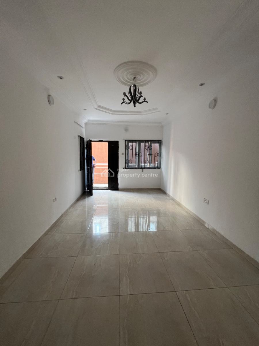 Spacious 3 Bedroom Apartment, Lbs Estate, Olokonla, Ajah, Lagos, Flat / Apartment for Rent