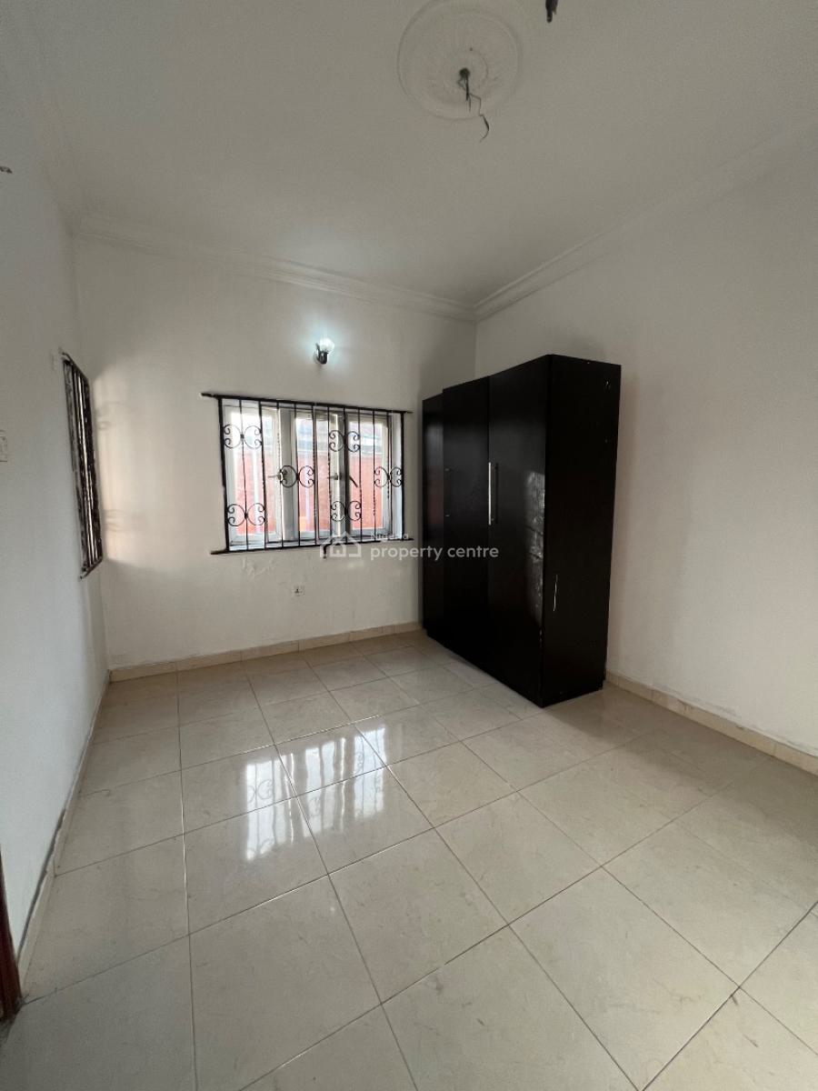 Spacious 3 Bedroom Apartment, Lbs Estate, Olokonla, Ajah, Lagos, Flat / Apartment for Rent